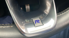 Volvo Xc40 1.5 T3 R DESIGN 5dr Petrol Estate